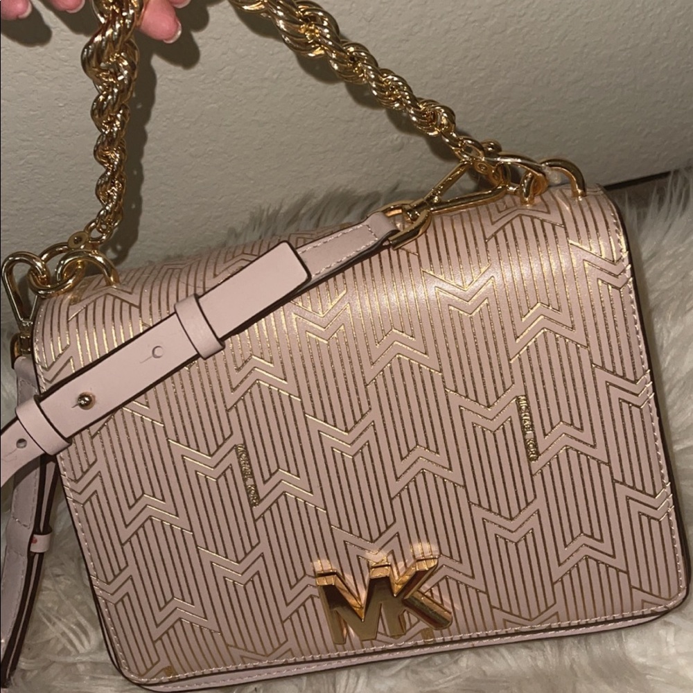 Never used Michael Kors rose gold chain bag 🎁💖